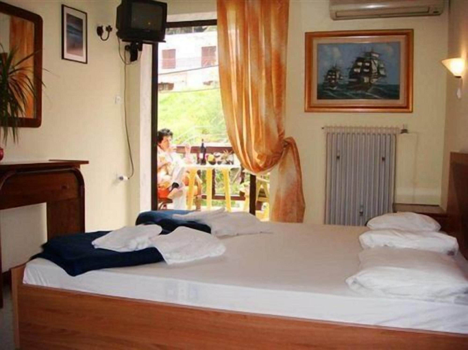 Bedroom 3, Hotel Petunia, Central Macedonia