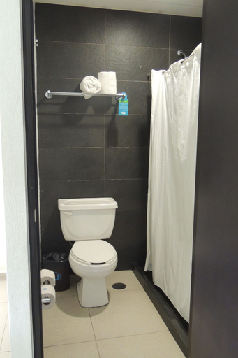 Bathroom 4, Nû Hotel, Medellín