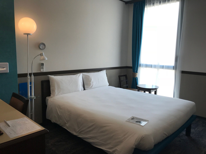 Bedroom 3, Toyoko Inn Marseille Saint Charles, Bouches-du-Rhône
