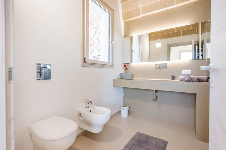 Bathroom 3, Villa Arja, Lecce