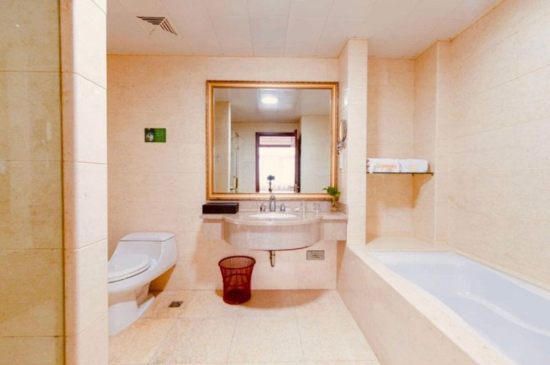 Bathroom 3, Shanghai Shahai International Hotel, Shanghai