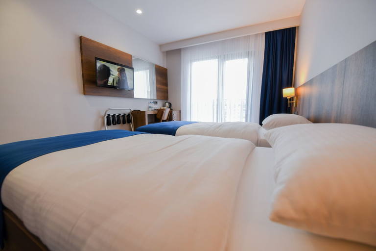 Bedroom 4, Ref Inn Hotel, Merkez