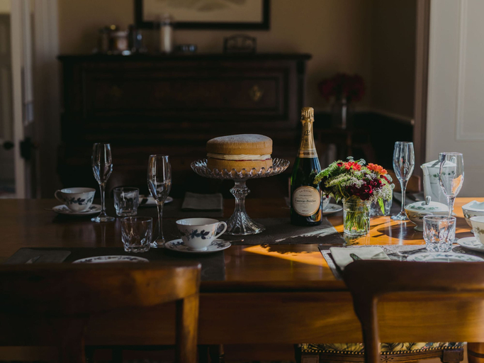 Food & Drinks 5, Casa Nova House, Waitaki