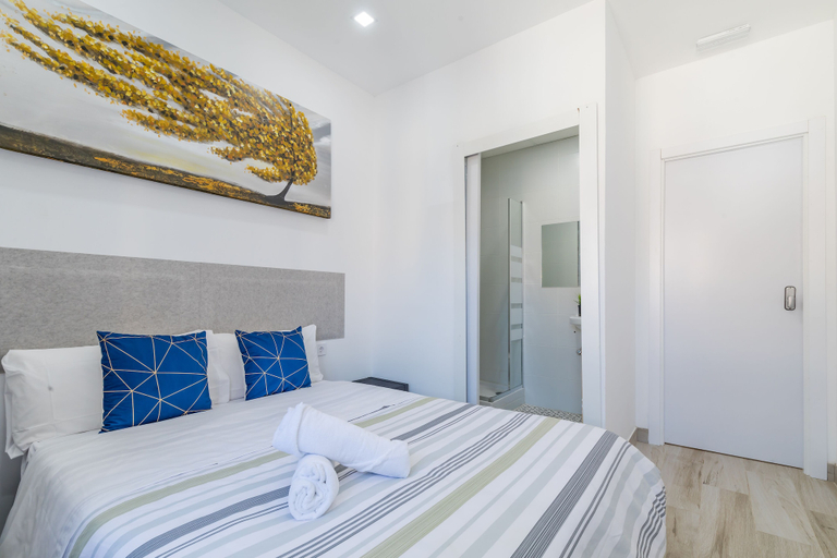 Bedroom 3, AYZ Silvela - Auto check-in property, Málaga