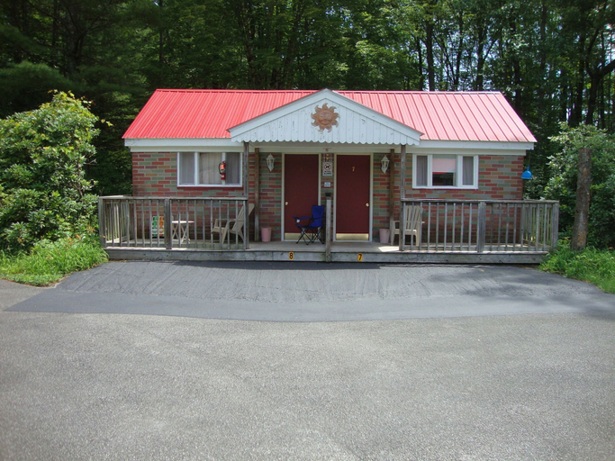 Exterior & Views 2, Paradise Resort and Cabins, Saratoga
