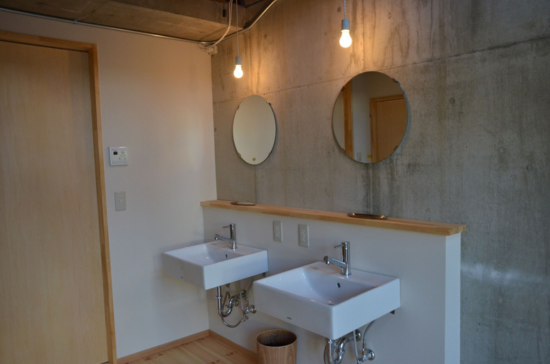 Bathroom 4, Sai no tsuno Guesthouse - Hostel, Ueda
