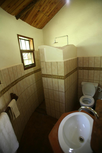 Bathroom 3, Kiboko Lodge, Meru
