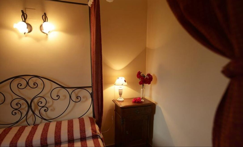Bedroom 5, Agriturismo Ripaiani, Perugia
