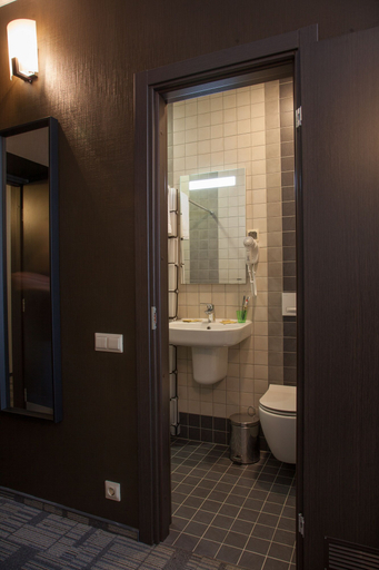 Bathroom 3, Laituri Hotel, Sankt-Peterburg gorsovet