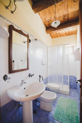 Bathroom 4, Ai Pilieri di Bagnoli, Barletta-Andria-Trani