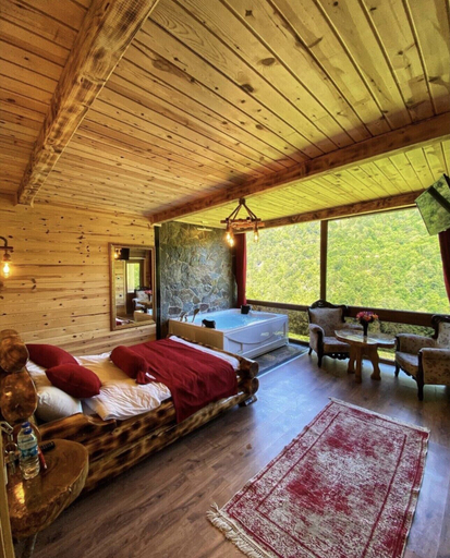 Bedroom 4, Seyr-i Cennet Dag Evleri, Çamlıhemşin