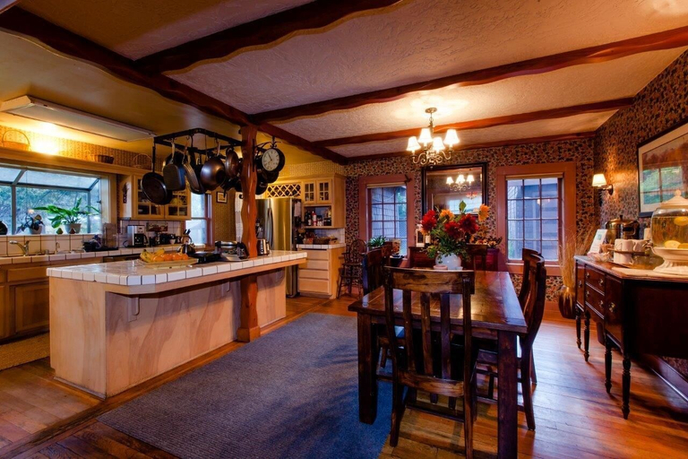 Food & Drinks 3, Strawberry Valley Inn, Siskiyou