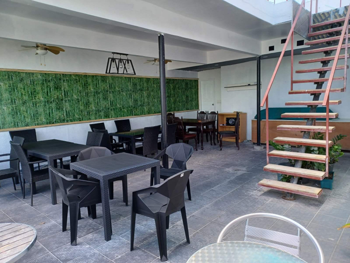 Food & Drinks 4, Beach Grand & Spa Premium, Malé