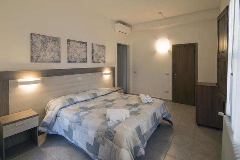 Bedroom 3, Foresteria Valdese di Firenze - Casa per Ferie, Florence