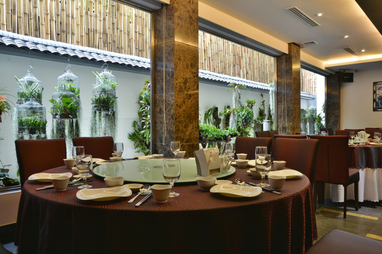 Food & Drinks 5, Taiming Hotel, Phnom Penh
