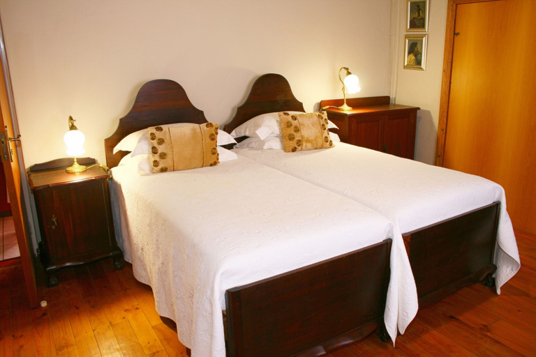 Bedroom 2, Rietfontein Ostrich Palace, Eden