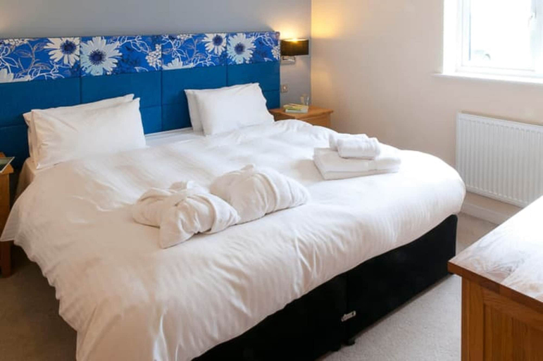 Bedroom 2, Retallack Resort, Cornwall