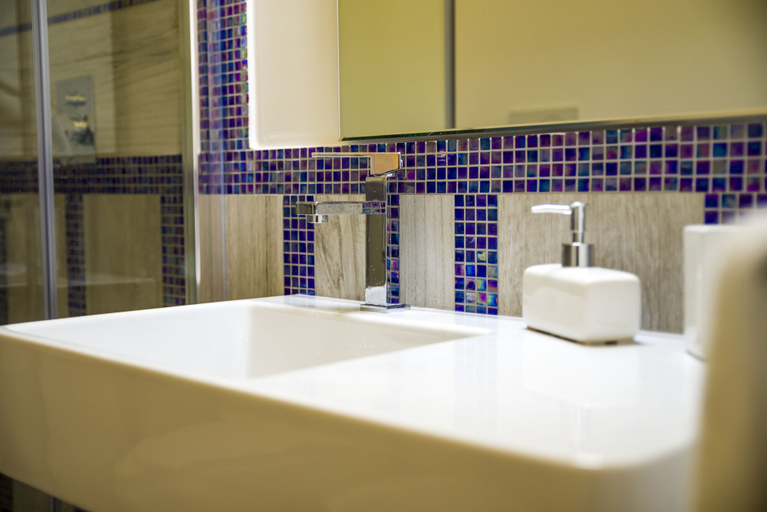 Bathroom 4, Porto di mare b&b, Bari