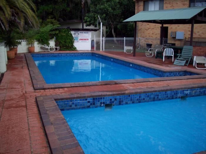Sport & Beauty 4, Banana Coast Caravan Park, Coffs Harbour - Pt A