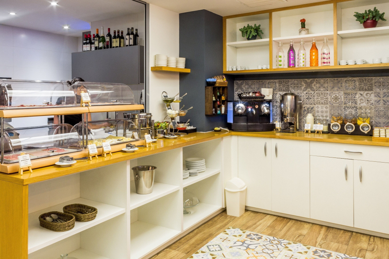 Food & Drinks 5, Boutique Hostemplo Sagrada Familia, Barcelona