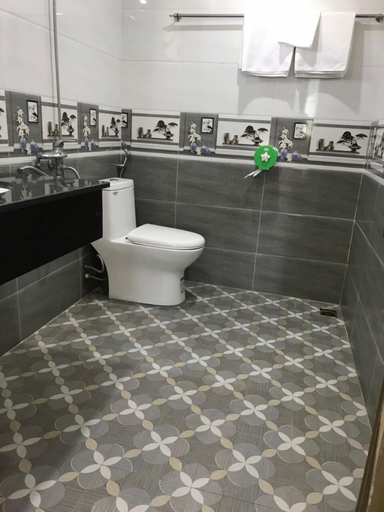 Bathroom 5, Khach San Thu Nga, Đông Anh