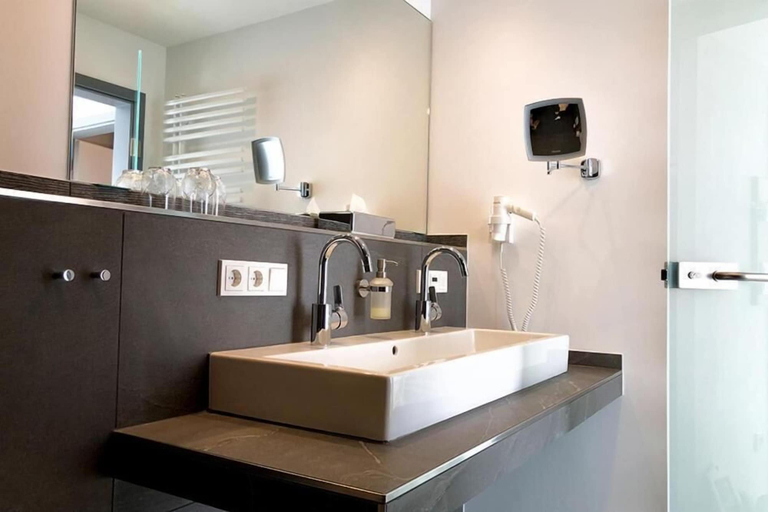 Bathroom 4, Landhotel Napoleon, Oberbergischer Kreis