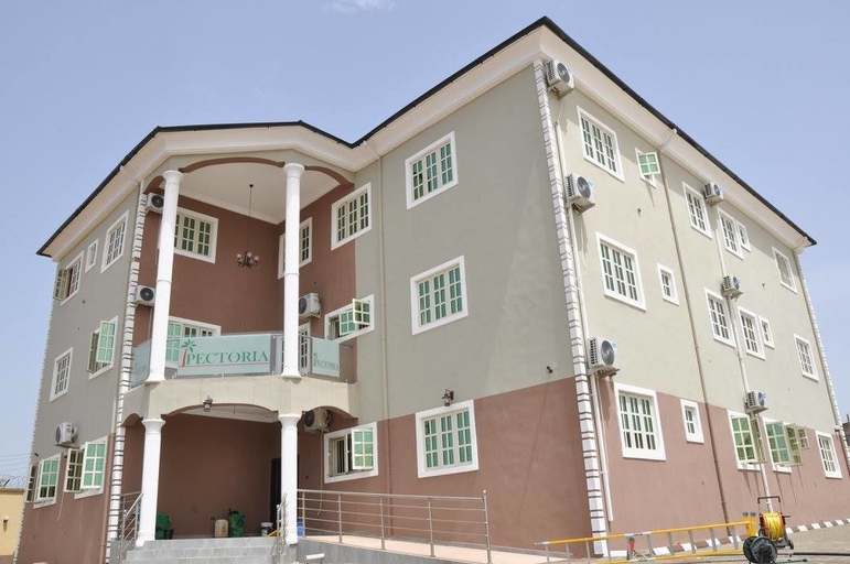 Exterior & Views 2, Pectoria Guesthouse, Ogbomosho North