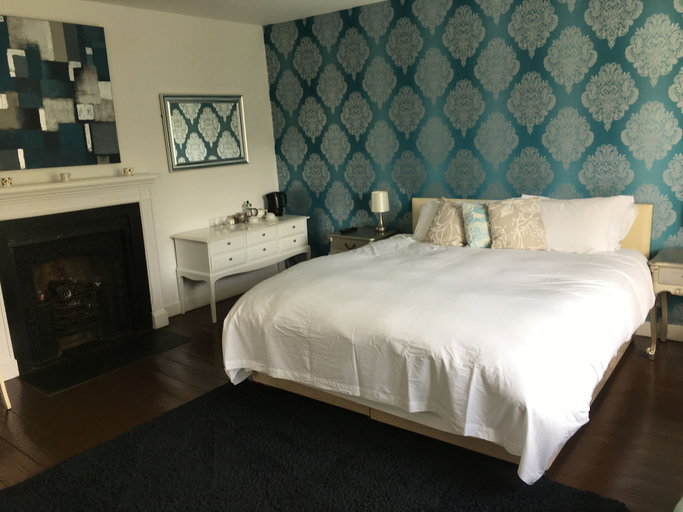 Bedroom 2, Instow Barton, Devon