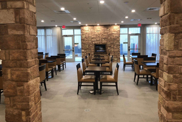 Food & Drinks 5, Hawthorn Extended Stay by Wyndham Monahans, Ward