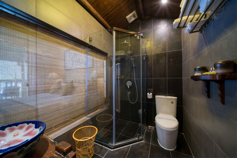 Bedroom 4, Yangshuo Tea Cozy Boutique Hotel, Guilin