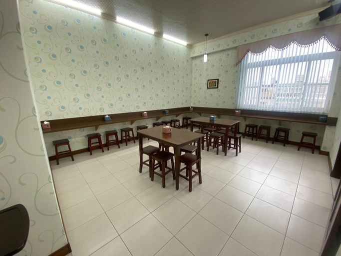 Food & Drinks 5, Dibao motel, Hualien