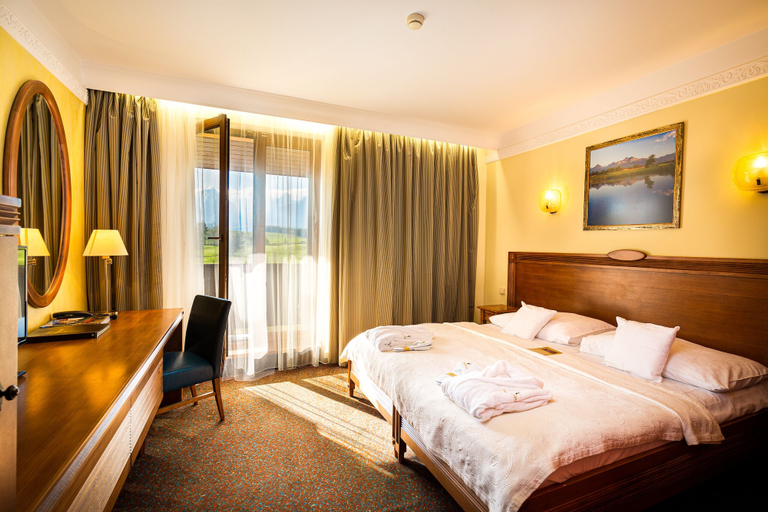 Bedroom 3, Hotel International, Kežmarok