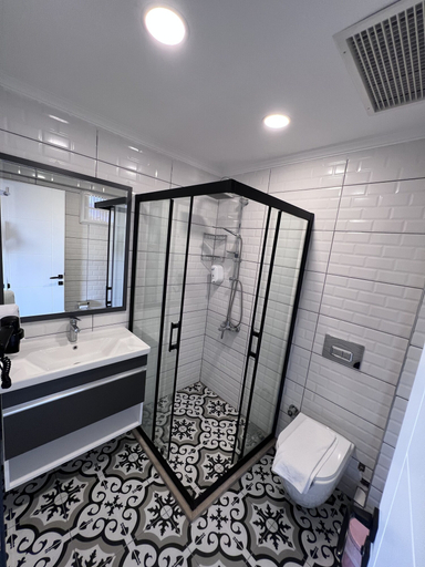 Bathroom 5, Yücel Hotel, Fethiye