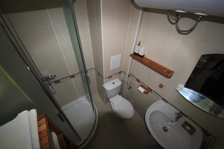Bathroom, Menada Amadeusz 1 Apartments, Nesebar