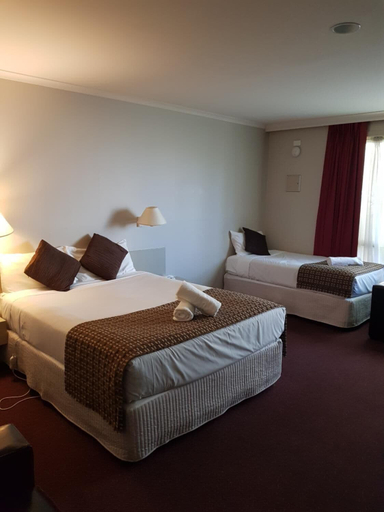 Bedroom 4, Ringwood Lake Inn, Maroondah - Ringwood
