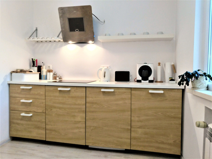 Others 4, Baratero City I Apartment, Stolichna