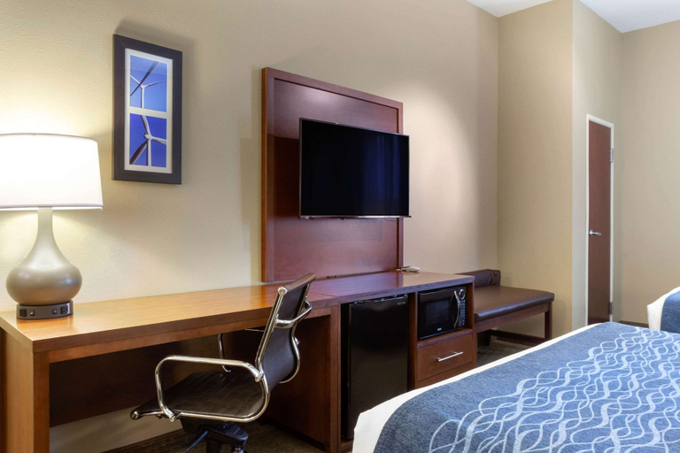 Bedroom 3, Comfort Inn & Suites Amarillo East, Potter