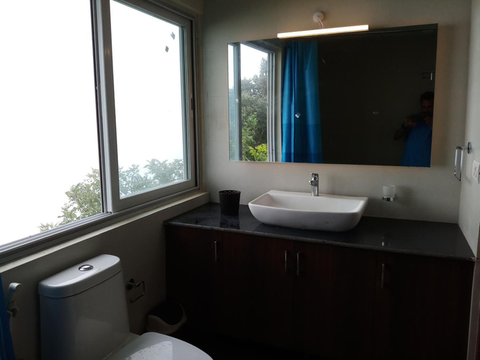 Bathroom 3, Nest and Hives Mukteshwar, Nainital