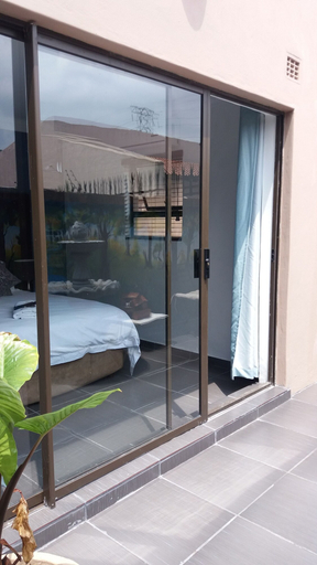 Exterior & Views 2, House on Morninghill, Ekurhuleni