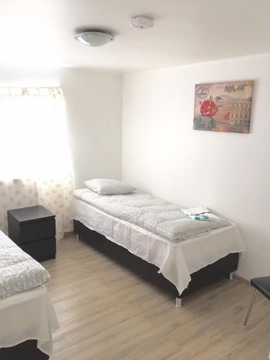 Bedroom 4, Gabriel Guesthouse, Vestmannaeyjar