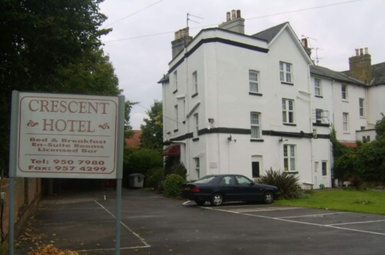 Exterior & Views 2, Crescent Hotel, Reading