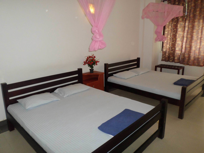 Bedroom 2, Vista Hotel Senora, Katharagama