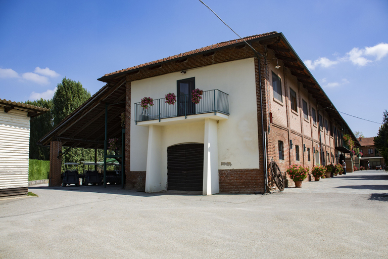 Exterior & Views 2, Agriturismo La Margherita - Golf Girasoli, Torino