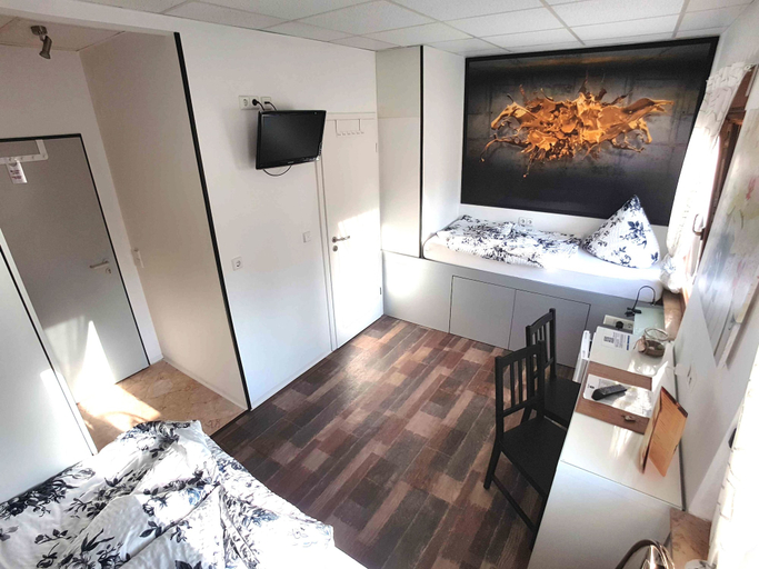 Bedroom 4, Gästezimmer Burgplatz, Rhein-Neckar-Kreis