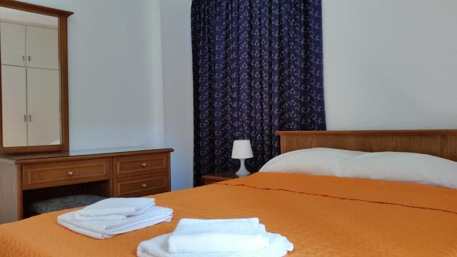 Bedroom 2, Pelides Apartments, Larnaca