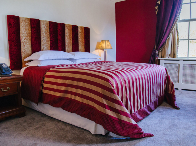 Bedroom 2, WILDES INNS, Derbyshire