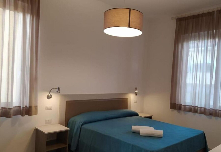 Bedroom 4, Hotel Maria, Salerno