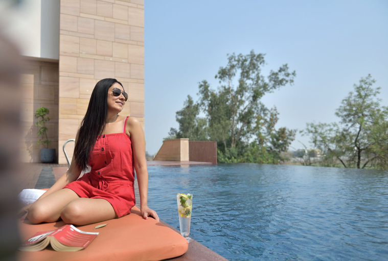 Sport & Beauty 3, Courtyard by Marriott Raipur, Raipur