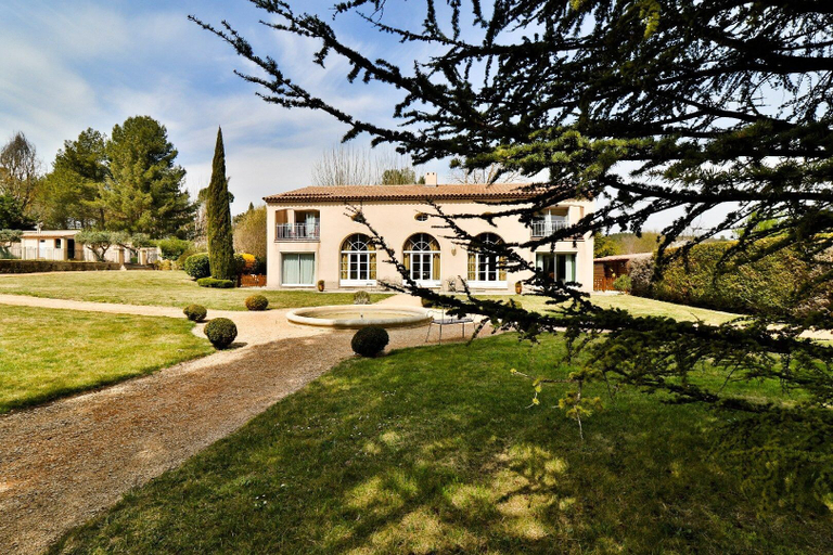 Exterior & Views 2, Maison d'Hôtes de la Milane, Bouches-du-Rhône