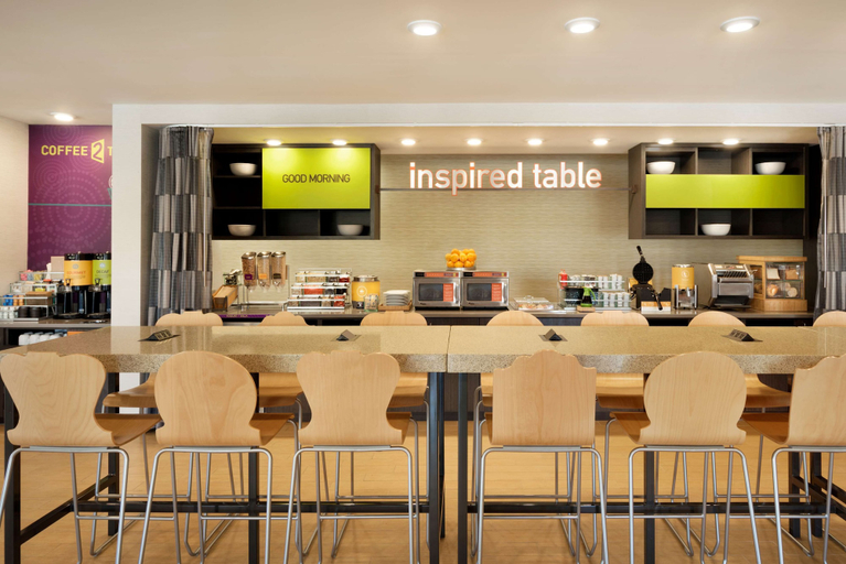 Food & Drinks 5, Home2 Suites by Hilton Roanoke, VA, Roanoke City